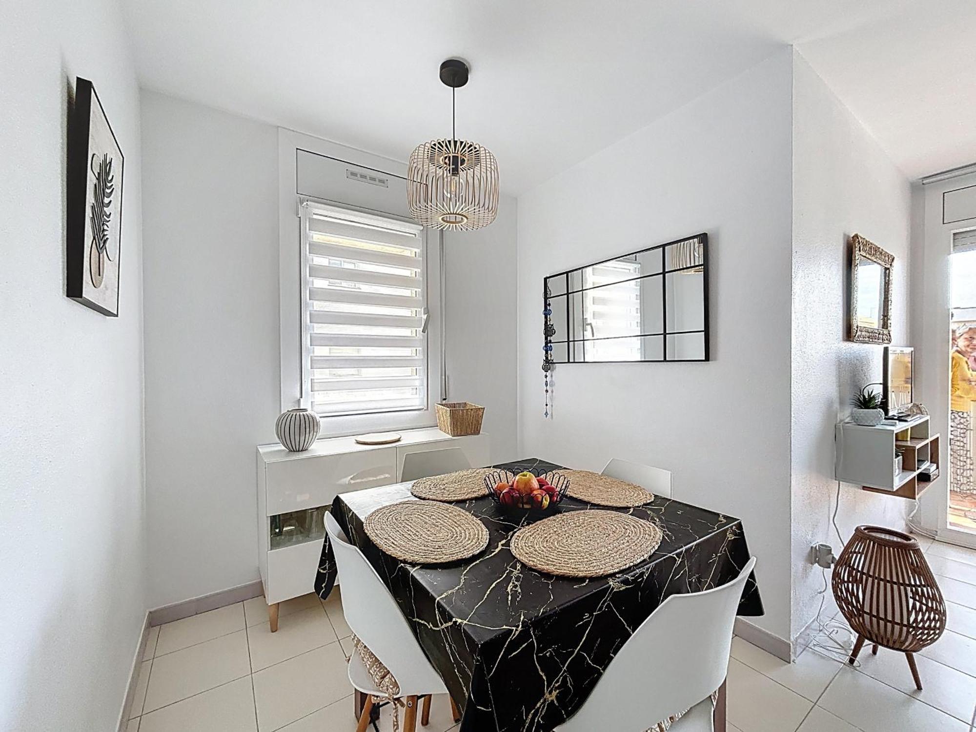 Sol Y Playa 4 1 Piso Muy Bonito Y Reformado Apartment โรเซส ภายนอก รูปภาพ